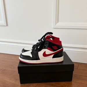 Nike Black, Red, and White Sneakers